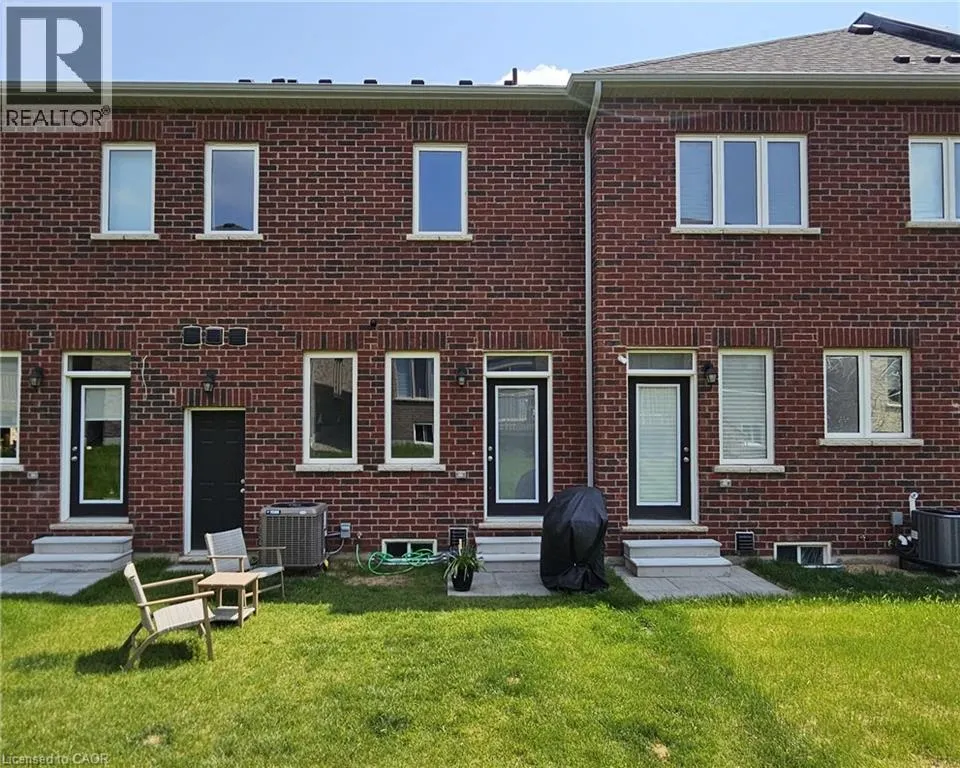 11 GLEDHILL Crescent