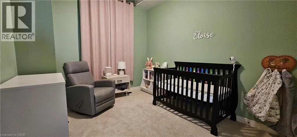 11 GLEDHILL Crescent