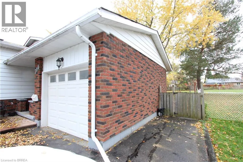 388 BRANTWOOD PARK Road