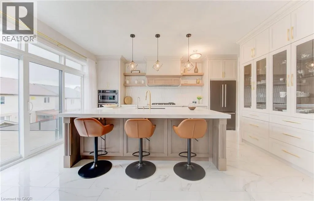 546 BRIDGEMILL Crescent