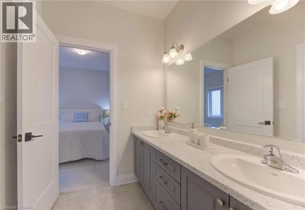 546 BRIDGEMILL Crescent