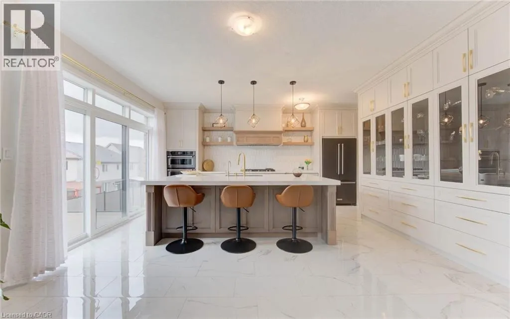 546 BRIDGEMILL Crescent