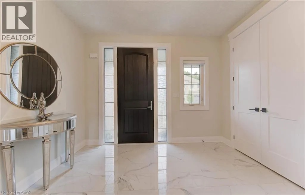 546 BRIDGEMILL Crescent