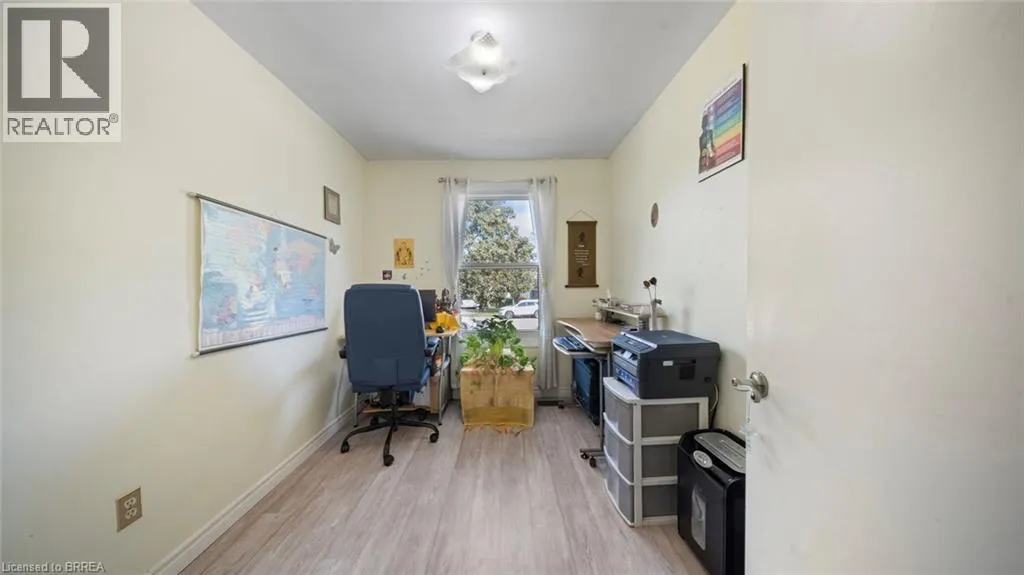 14 MELBOURNE Crescent