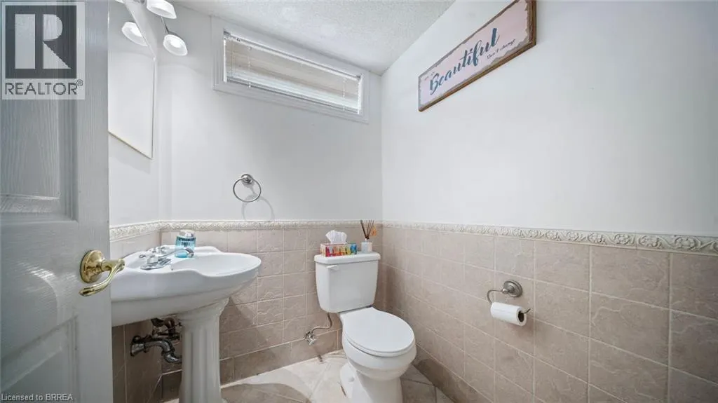 14 MELBOURNE Crescent