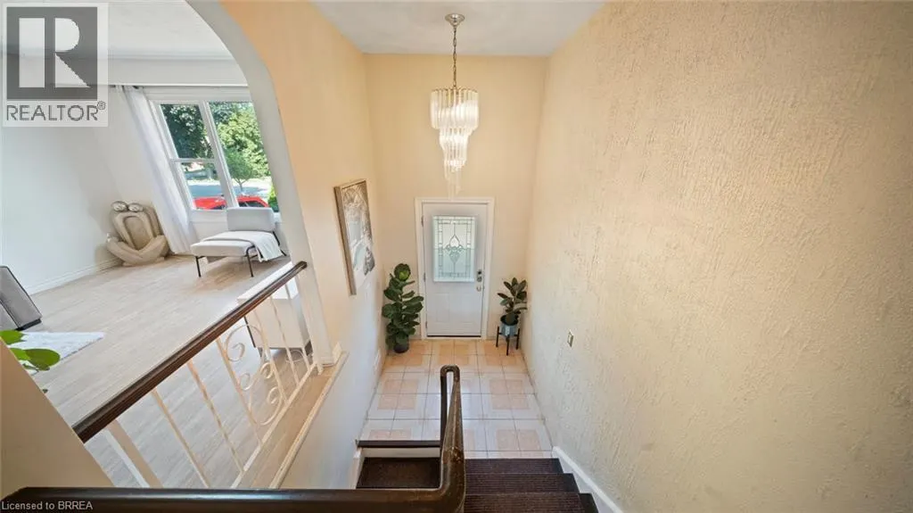 14 MELBOURNE Crescent