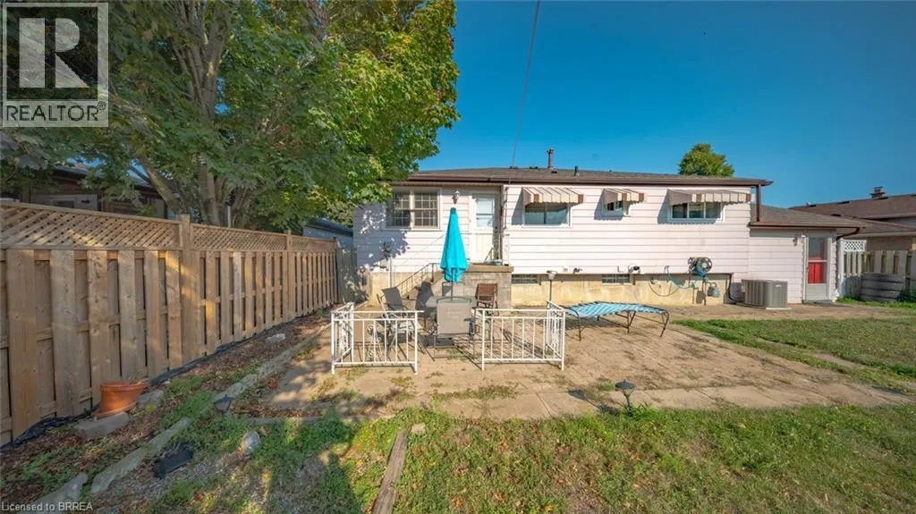 14 MELBOURNE Crescent