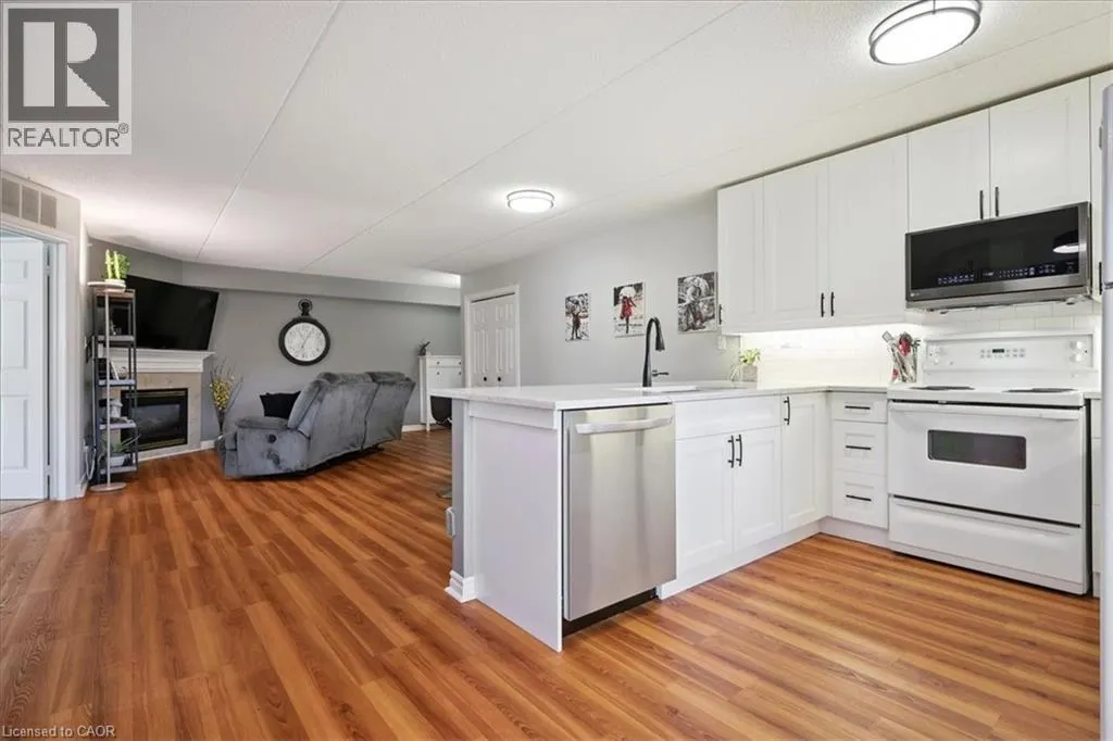 1431 WALKERS Line Unit# 301, #301