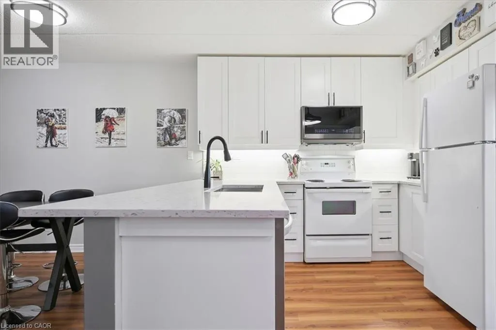 1431 WALKERS Line Unit# 301, #301