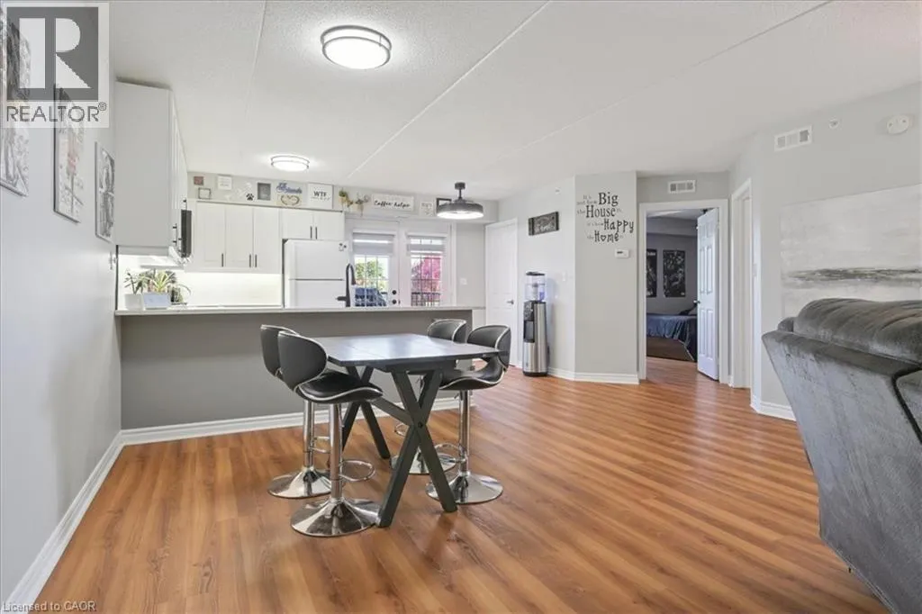 1431 WALKERS Line Unit# 301, #301