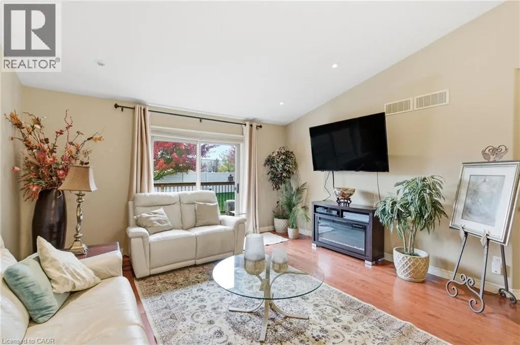 385 PARK Road N Unit# 22, #22