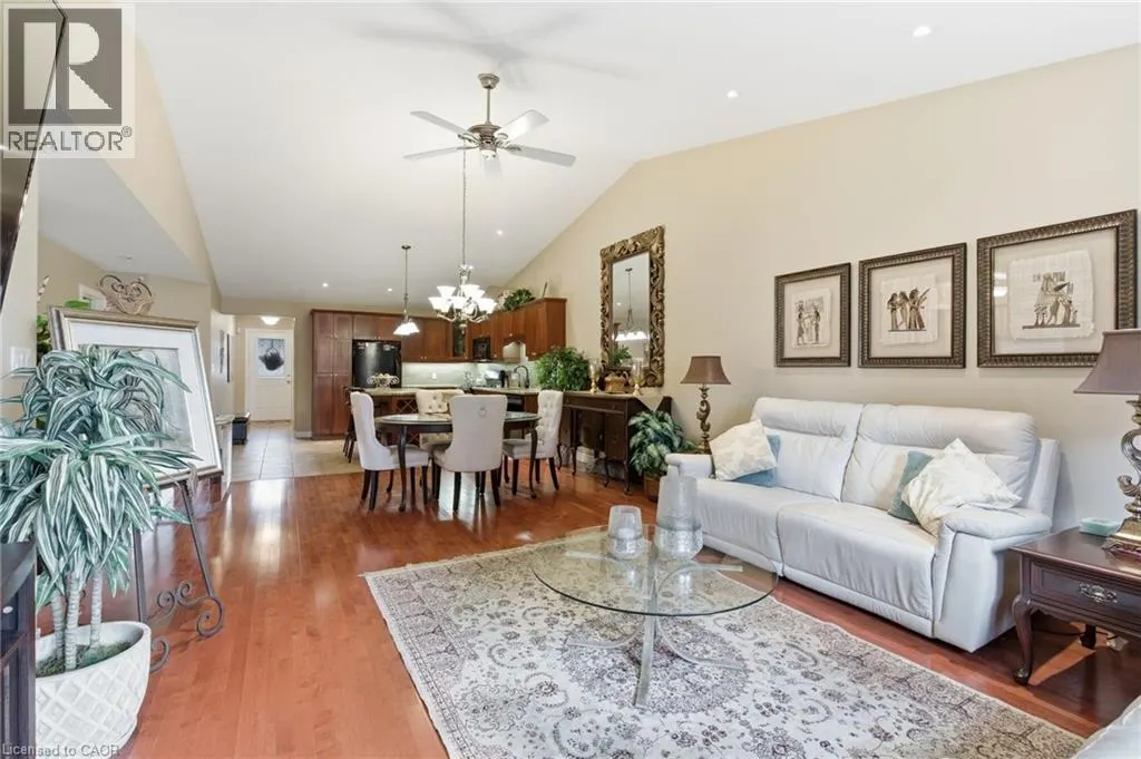 385 PARK Road N Unit# 22, #22