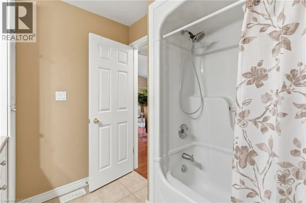 385 PARK Road N Unit# 22, #22