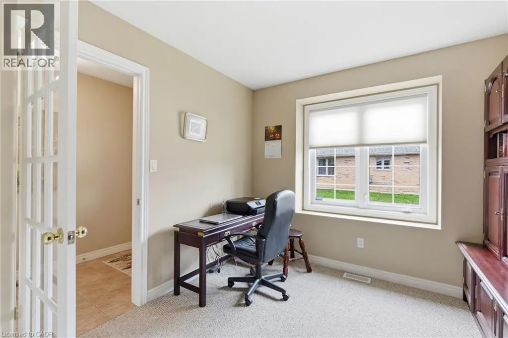 385 PARK Road N Unit# 22, #22