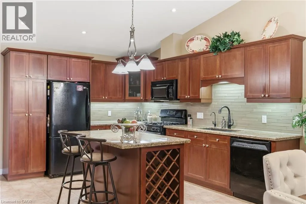 385 PARK Road N Unit# 22, #22