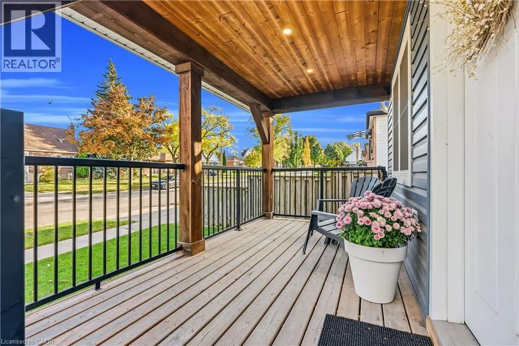 324 EAST 43RD Street