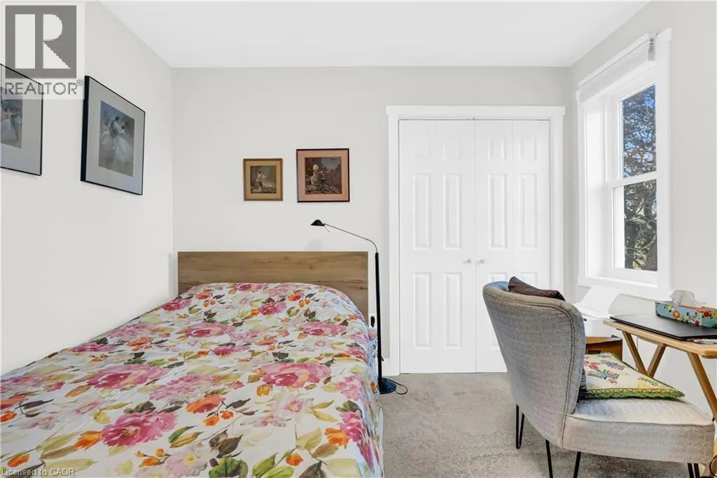 324 EAST 43RD Street