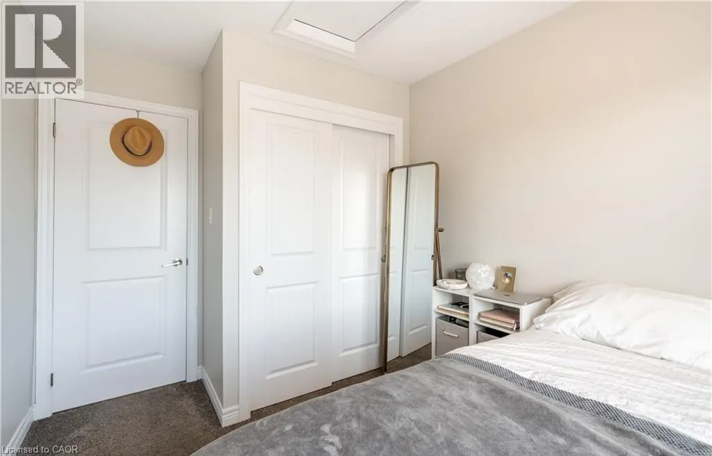 15 PIERRE TRUDEAU Lane