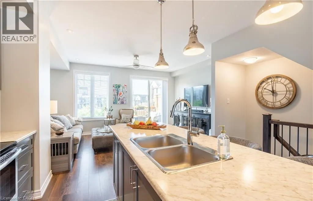 15 PIERRE TRUDEAU Lane