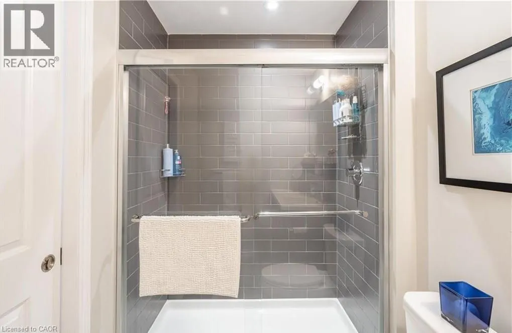 15 PIERRE TRUDEAU Lane