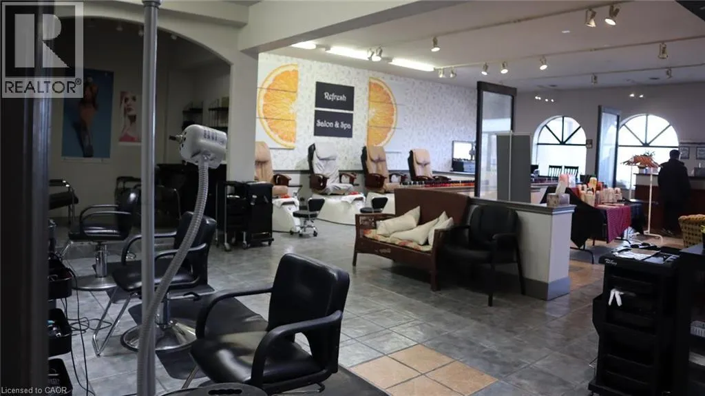 1242 GARNER Road W Unit# 6, #6