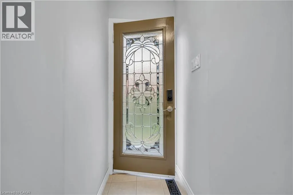 88 GLEN LAKE Crescent