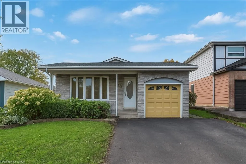 88 GLEN LAKE Crescent