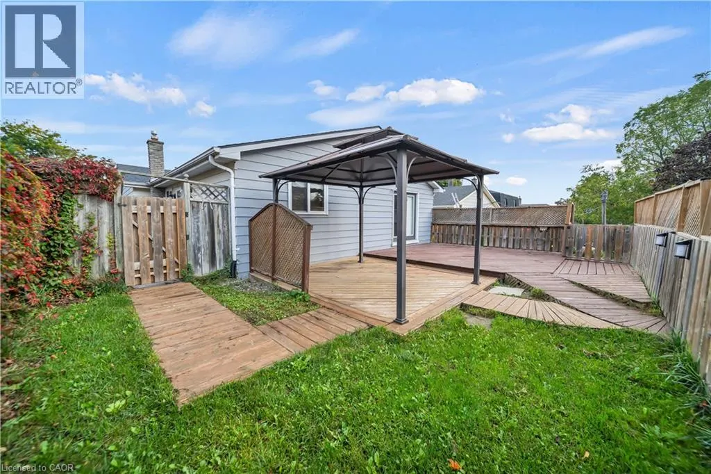 88 GLEN LAKE Crescent