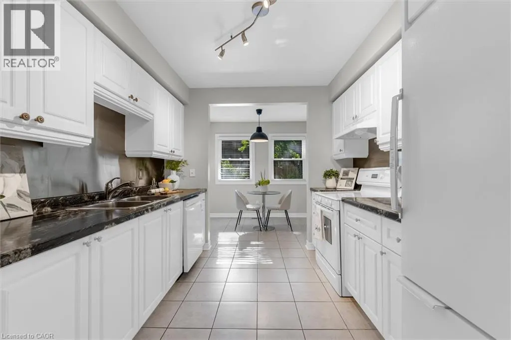 1310 HAMPTON Street Unit# 19, #19