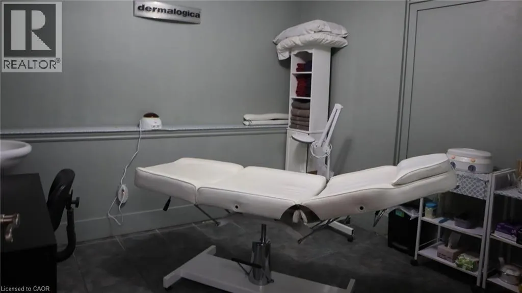 1242 GARNER Road W Unit# 6-7, #6-7