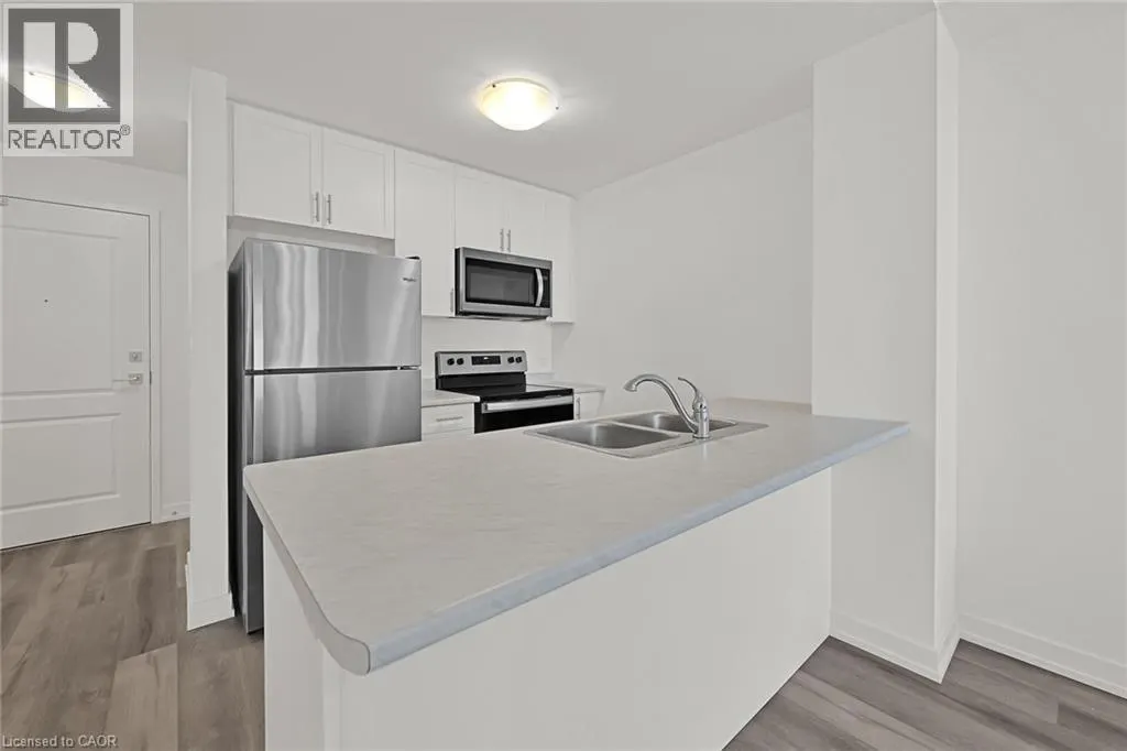 470 DUNDAS Street E Unit# 416, #416