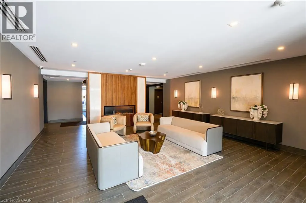 470 DUNDAS Street E Unit# 416, #416