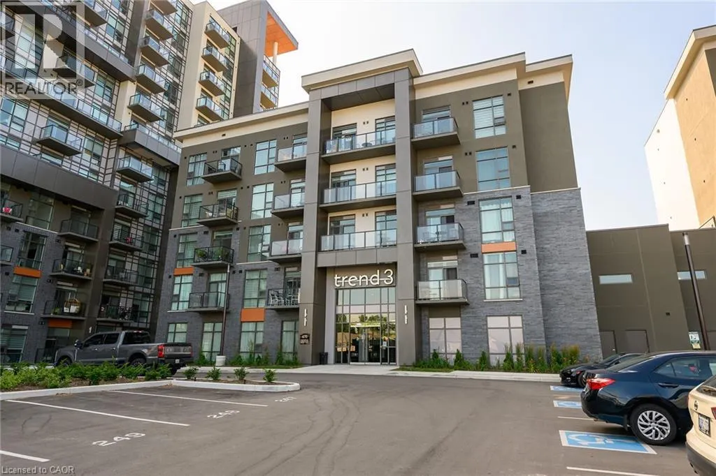 470 DUNDAS Street E Unit# 416, #416