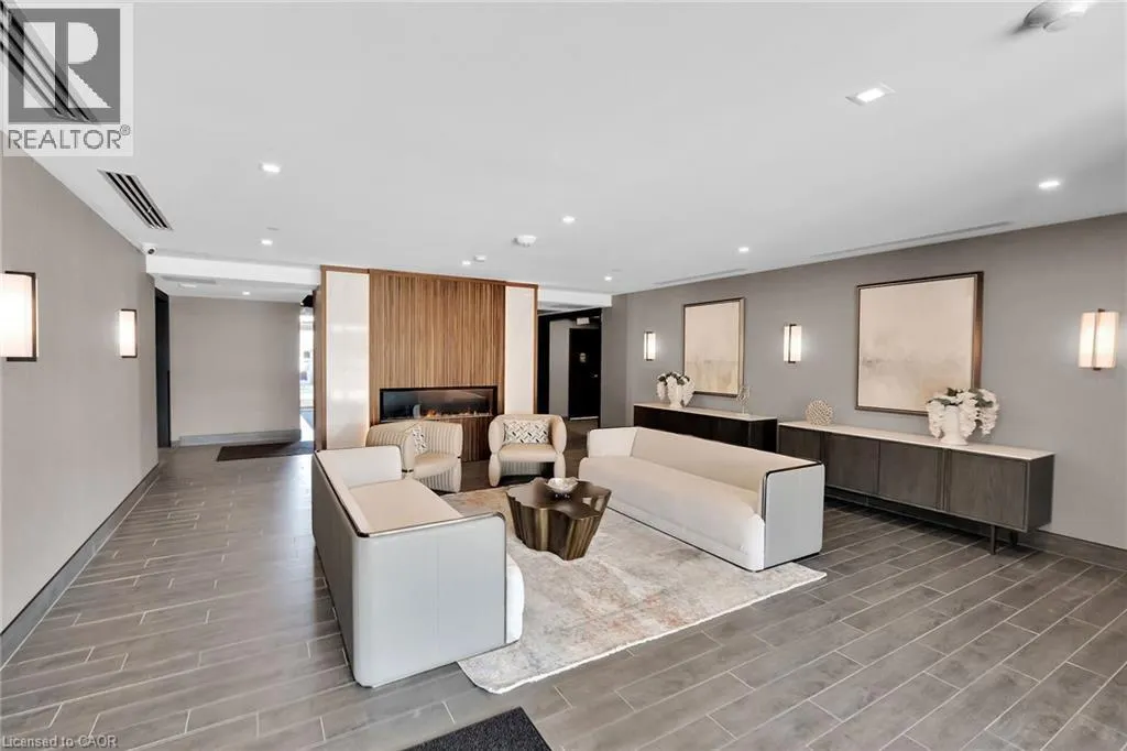 470 DUNDAS Street E Unit# 416, #416