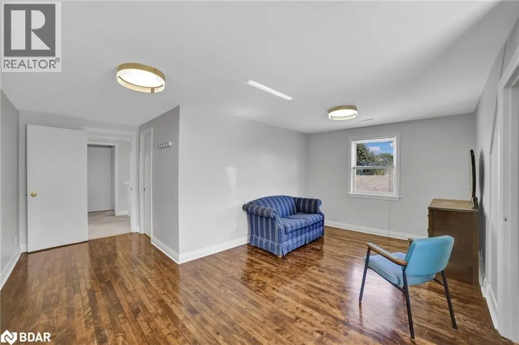 31 LOWER HORNING Road