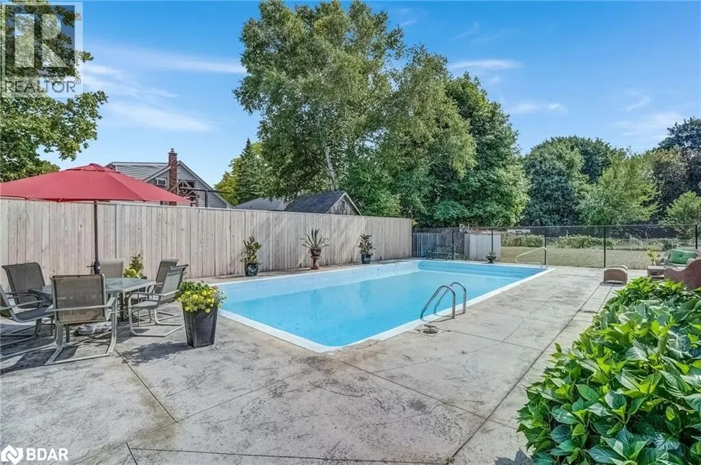 31 LOWER HORNING Road