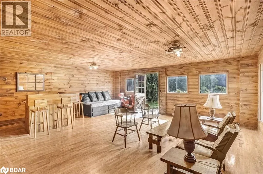 31 LOWER HORNING Road