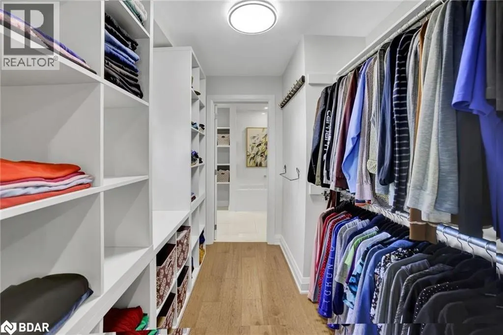 31 LOWER HORNING Road