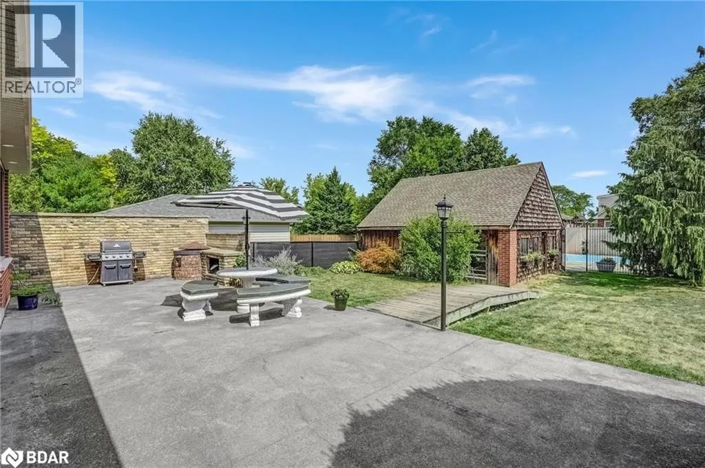 31 LOWER HORNING Road