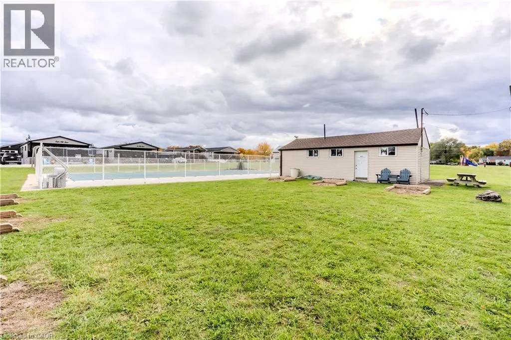 4449 MILBUROUGH Line Unit# 4 Tamarack, #4 Tamarack