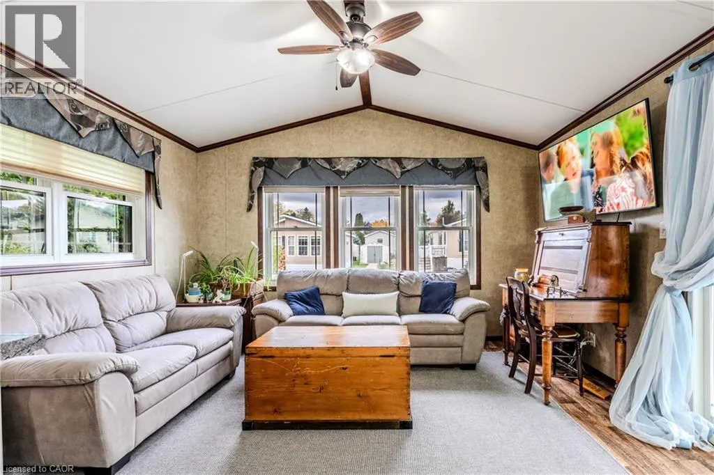 4449 MILBUROUGH Line Unit# 4 Tamarack, #4 Tamarack