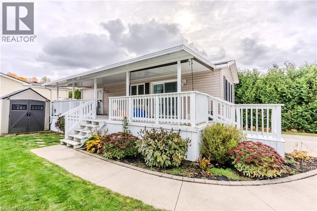 4449 MILBUROUGH Line Unit# 4 Tamarack, #4 Tamarack