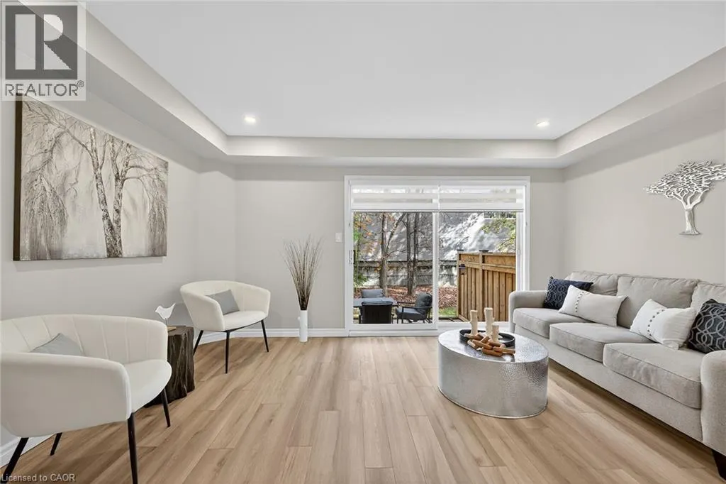 2015 CLEAVER Avenue Unit# 28, #28