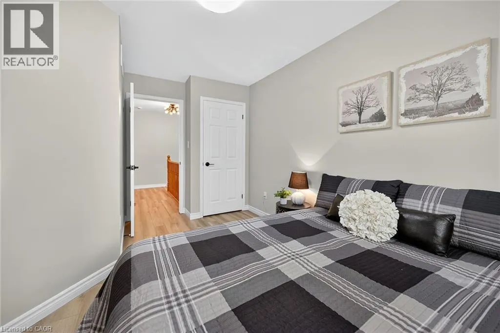 2015 CLEAVER Avenue Unit# 28, #28