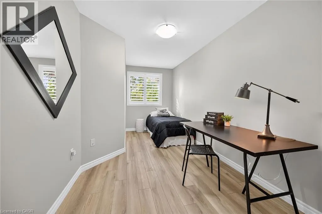 2015 CLEAVER Avenue Unit# 28, #28