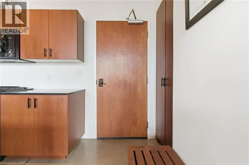 85 SPRUCE Street N Unit# 203, #203