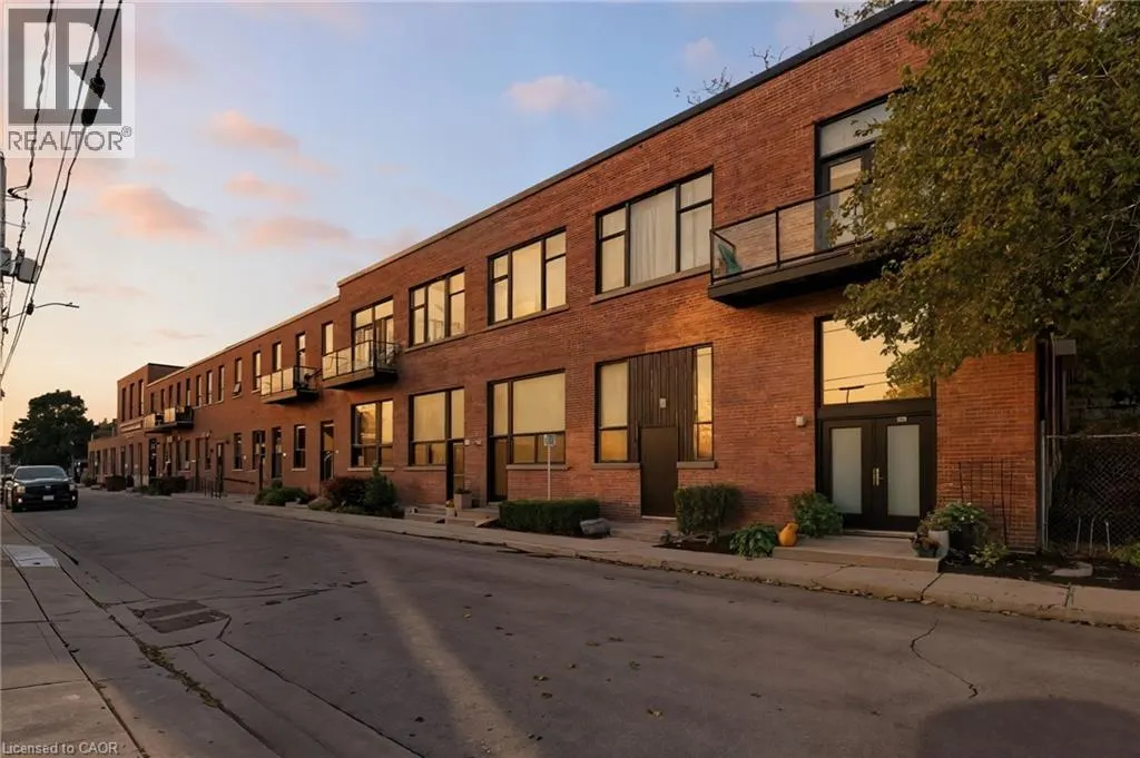 85 SPRUCE Street N Unit# 203, #203