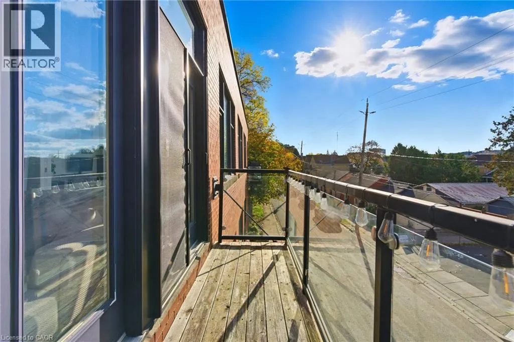 85 SPRUCE Street N Unit# 203, #203