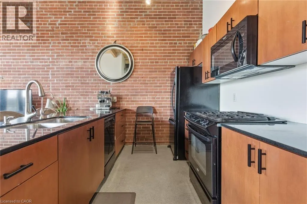 85 SPRUCE Street N Unit# 203, #203