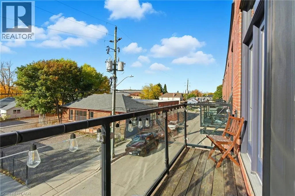 85 SPRUCE Street N Unit# 203, #203